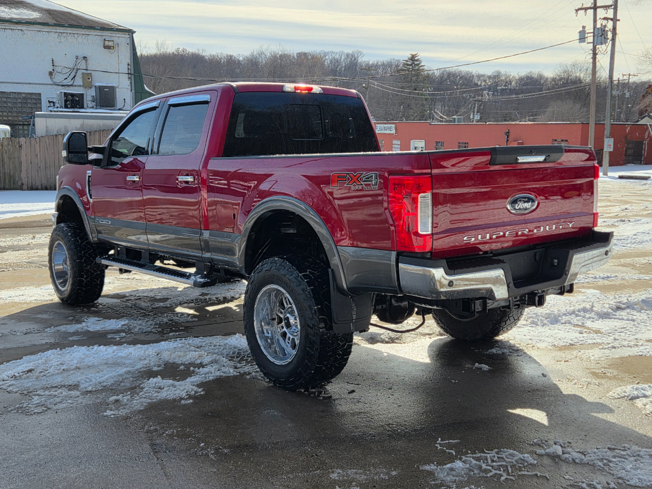 Ford F-250 SD Lariat Crew Cab 4WD 2017