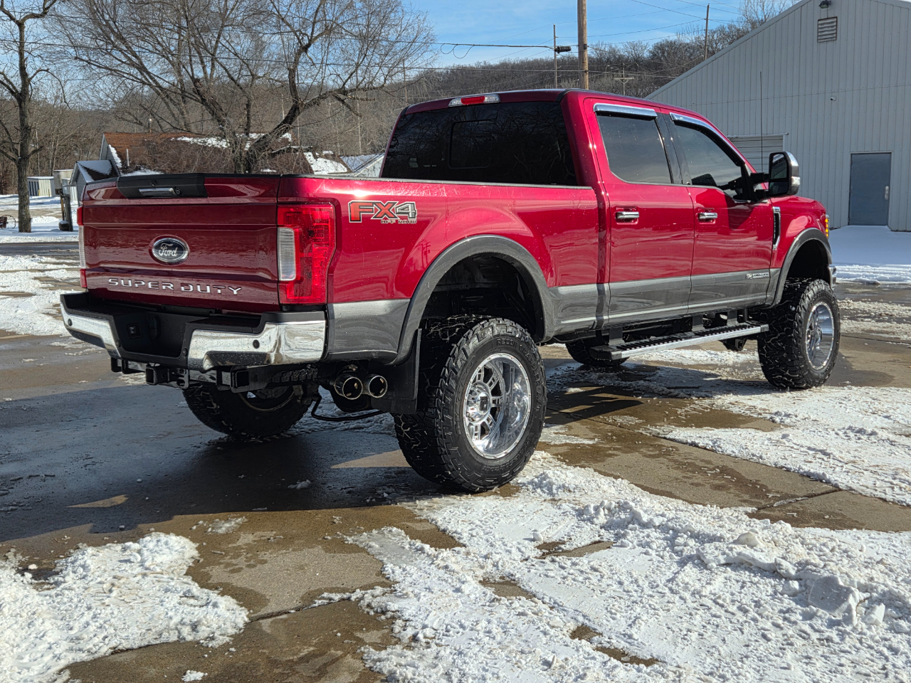 Ford F-250 SD Lariat Crew Cab 4WD 2017