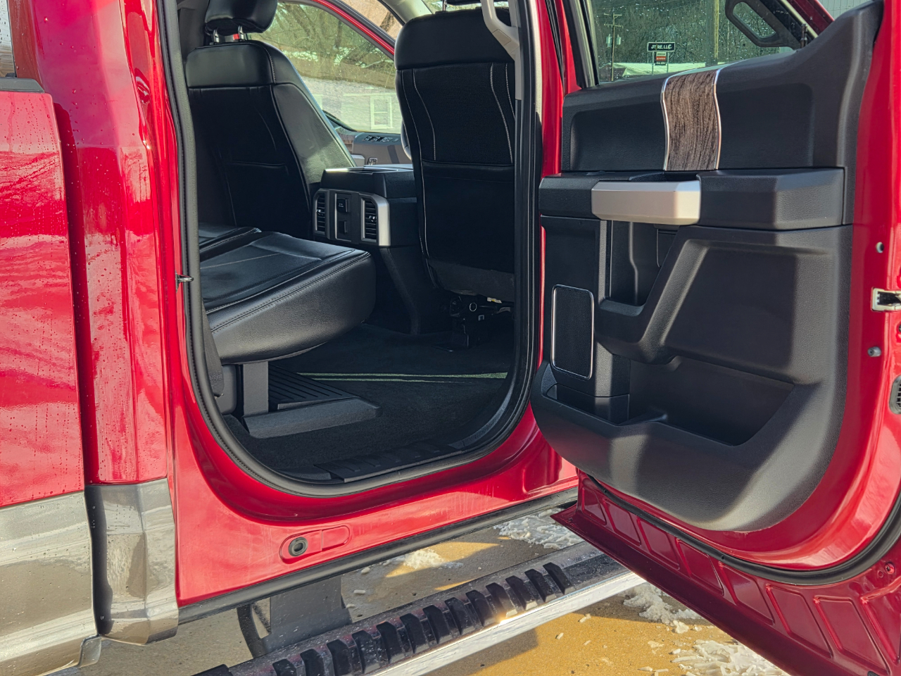 Ford F-250 SD Lariat Crew Cab 4WD 2017