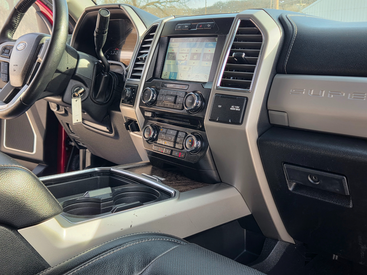 Ford F-250 SD Lariat Crew Cab 4WD 2017