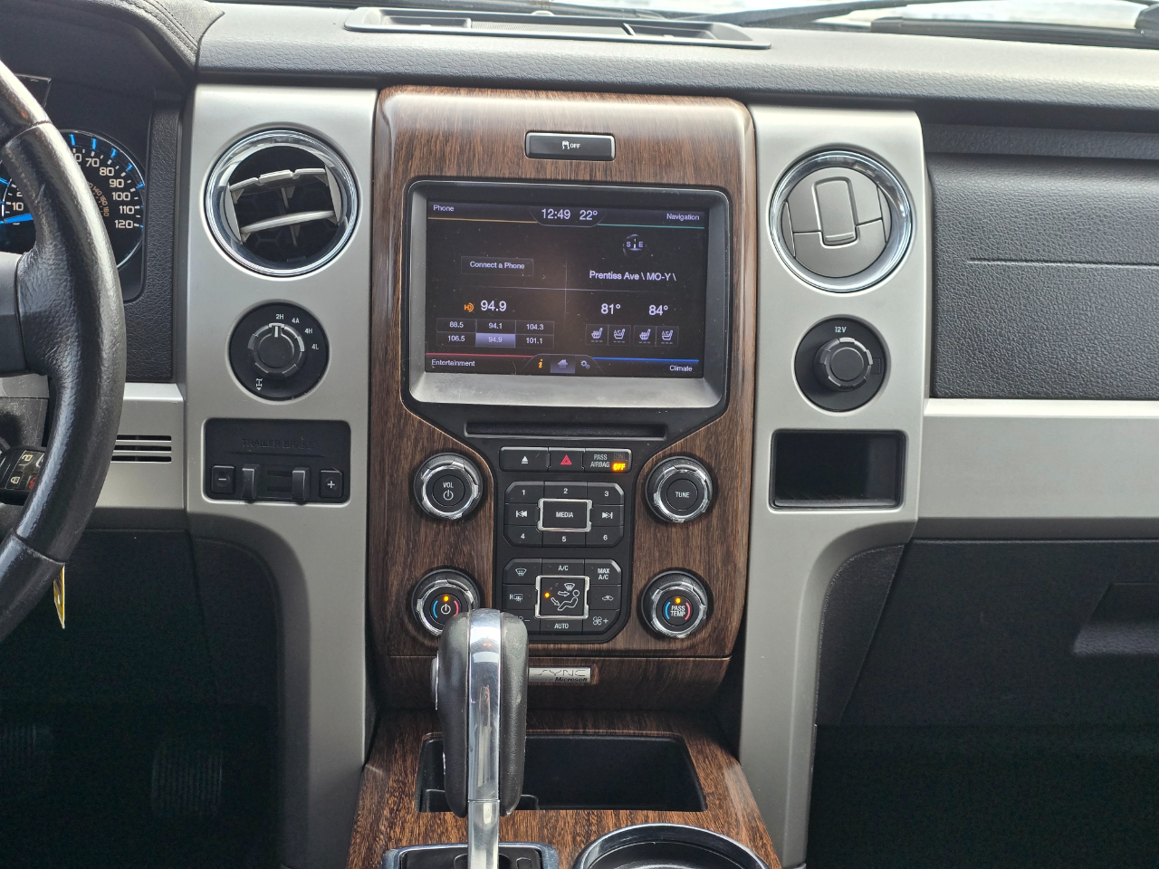 Ford F-150 Lariat SuperCrew 5.5-ft. Bed 4WD 2013