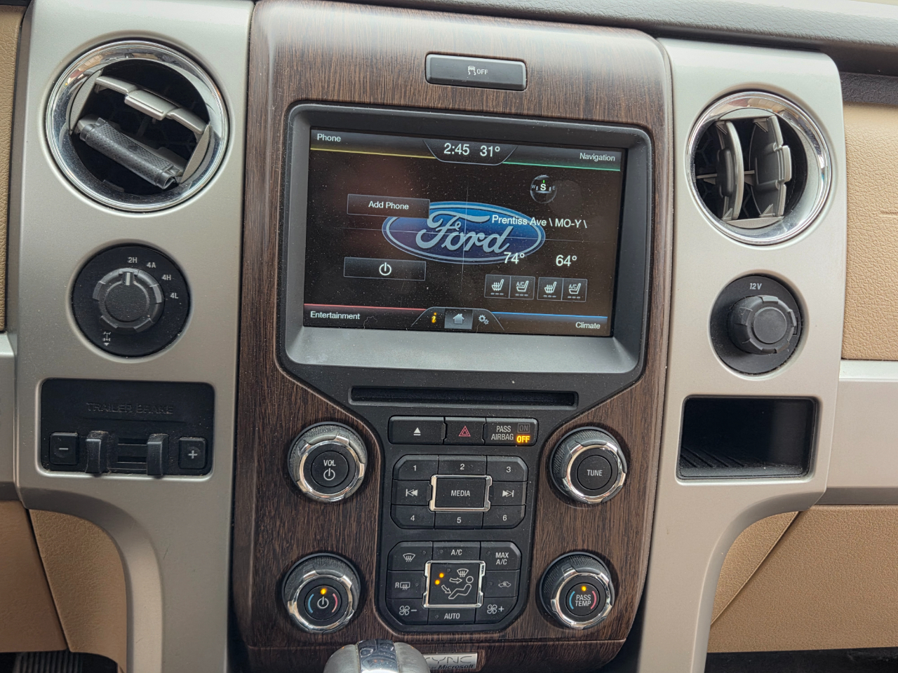 Ford F-150 Lariat SuperCrew 5.5-ft. Bed 4WD 2014