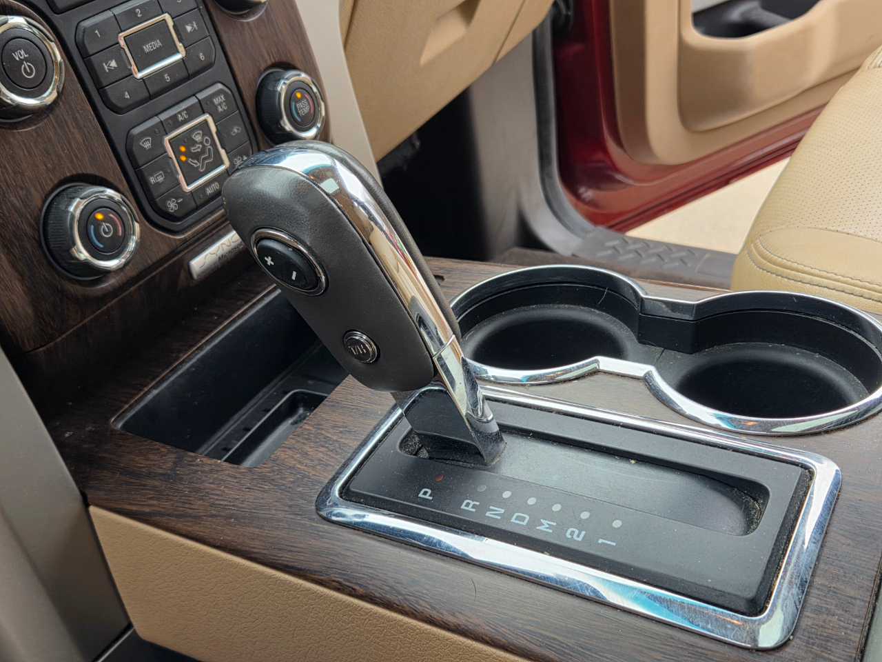 Ford F-150 Lariat SuperCrew 5.5-ft. Bed 4WD 2014