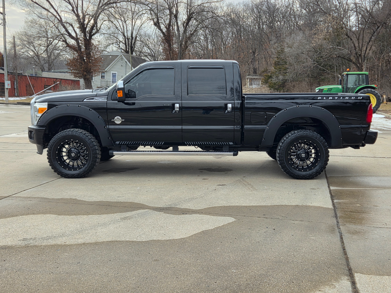 Ford F-250 SD Platinum Crew Cab 4WD 2016