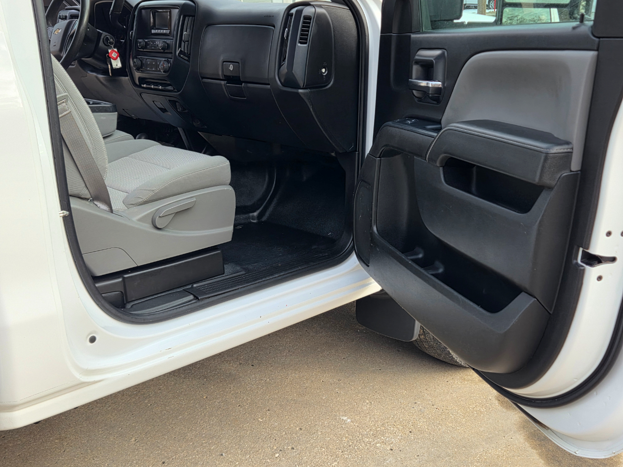 Chevrolet Silverado 2500HD Work Truck Long Box 4WD 2015