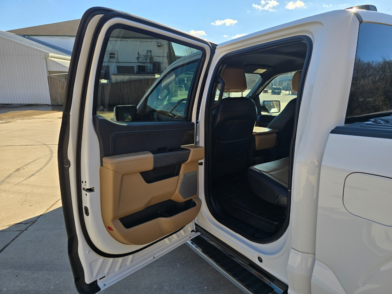 Ford F-150 SuperCrew 139" Lariat 4WD 2021