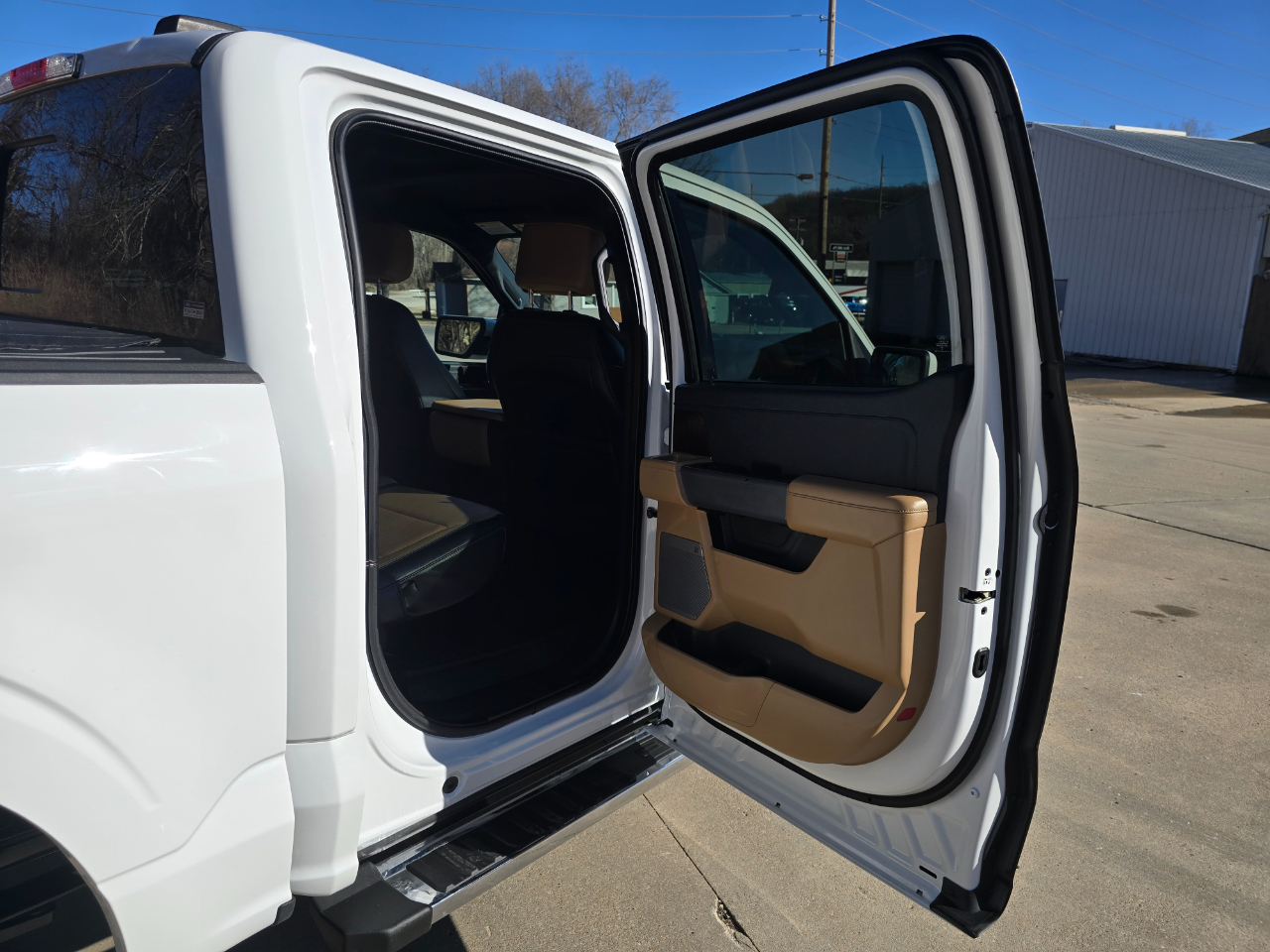 Ford F-150 SuperCrew 139" Lariat 4WD 2021