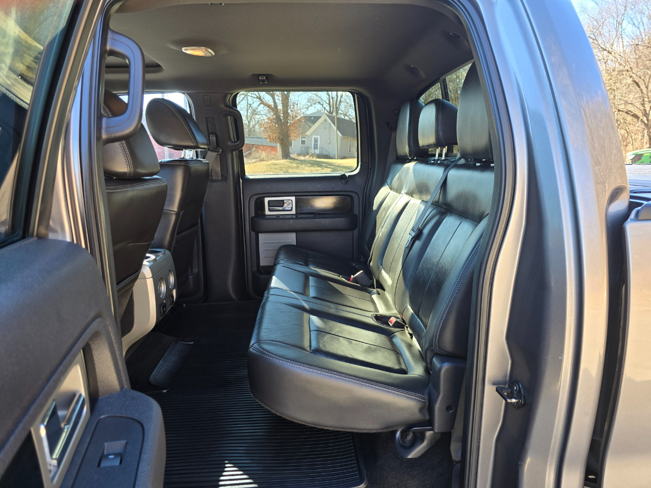 Ford F-150 XLT SuperCrew 5.5-ft. Bed 4WD 2011