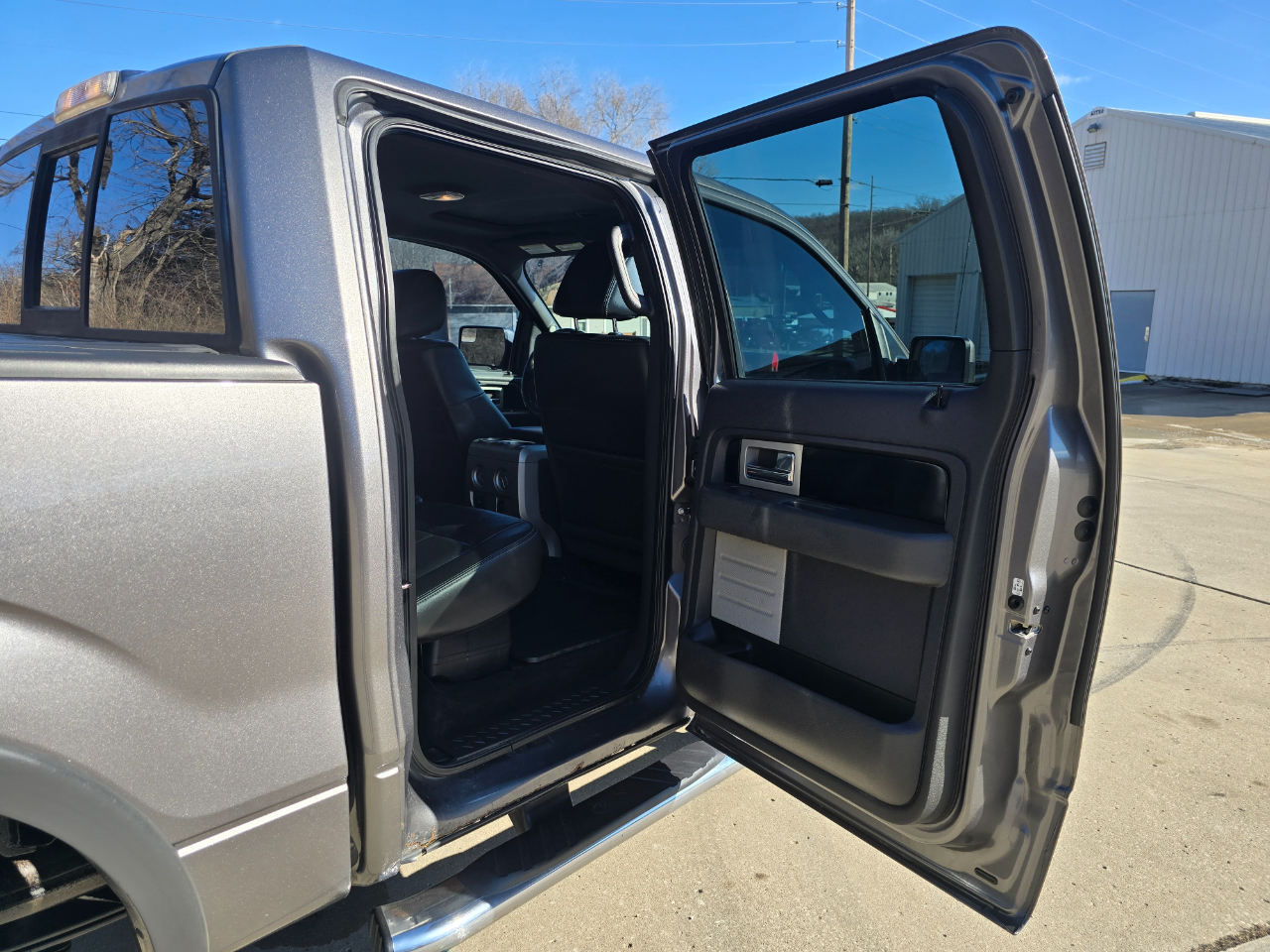 Ford F-150 XLT SuperCrew 5.5-ft. Bed 4WD 2011