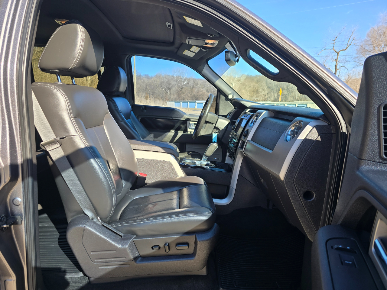 Ford F-150 XLT SuperCrew 5.5-ft. Bed 4WD 2011