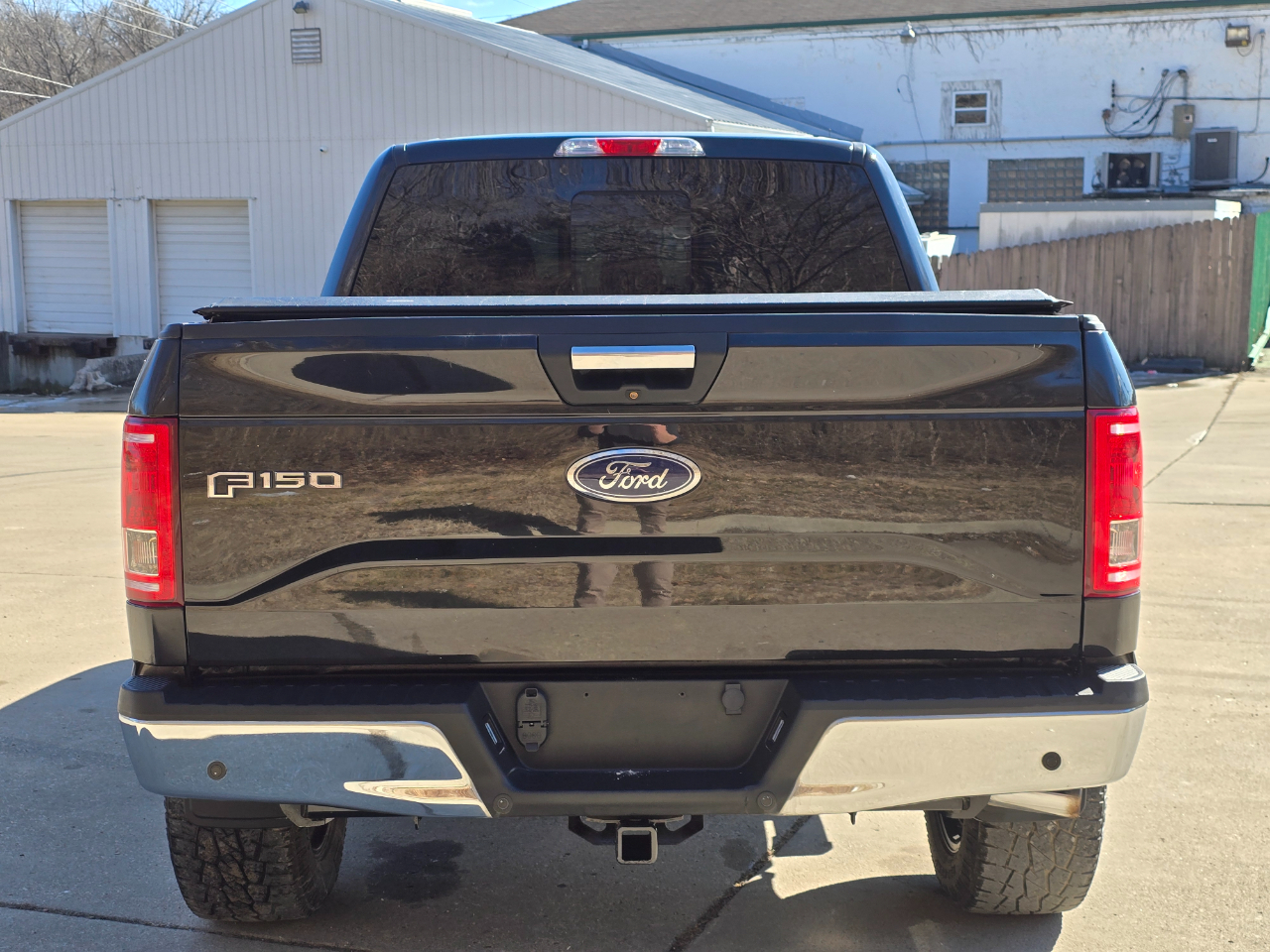 Ford F-150 XLT SuperCrew 5.5-ft. Bed 4WD 2015