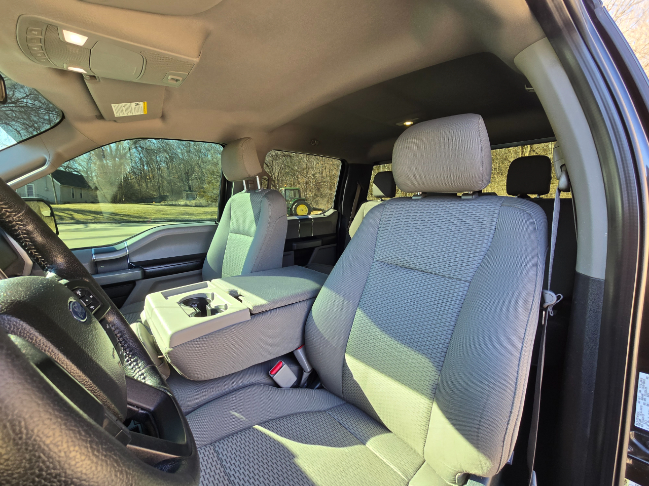 Ford F-150 XLT SuperCrew 5.5-ft. Bed 4WD 2015