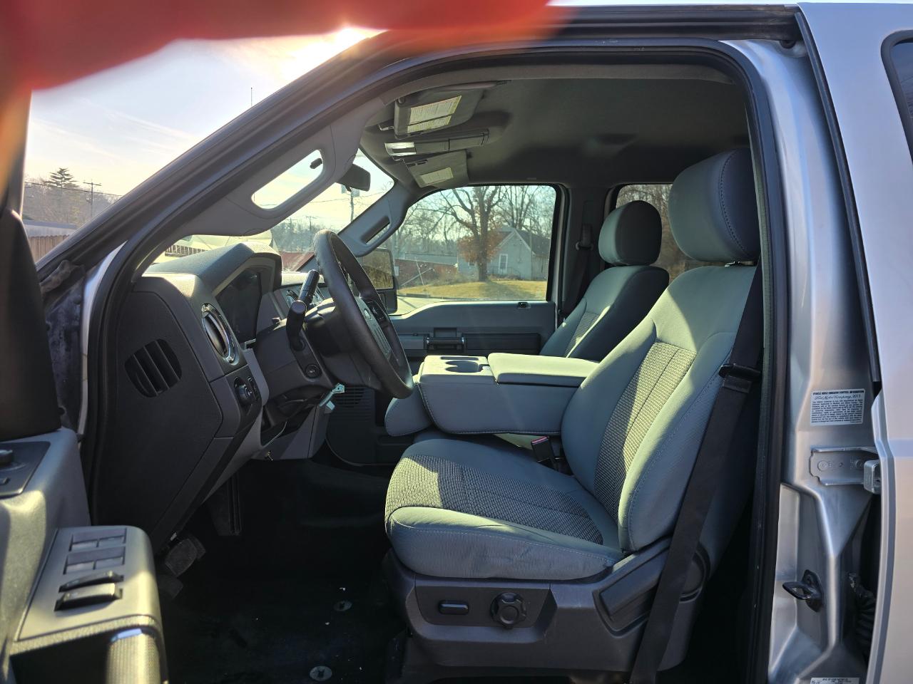 Ford F-350 SD XLT Crew Cab Long Bed 4WD 2012