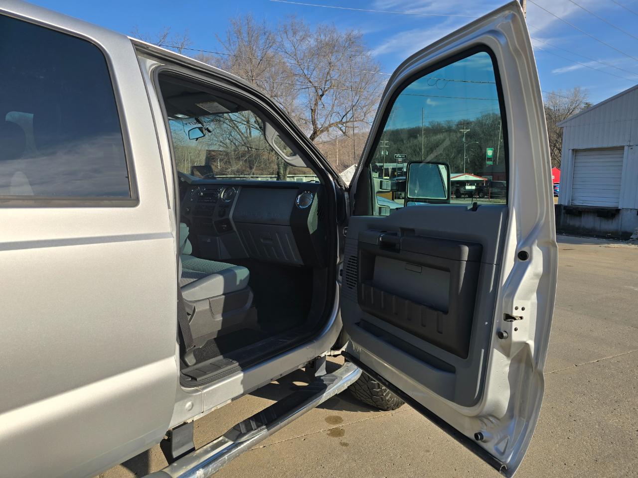 Ford F-350 SD XLT Crew Cab Long Bed 4WD 2012