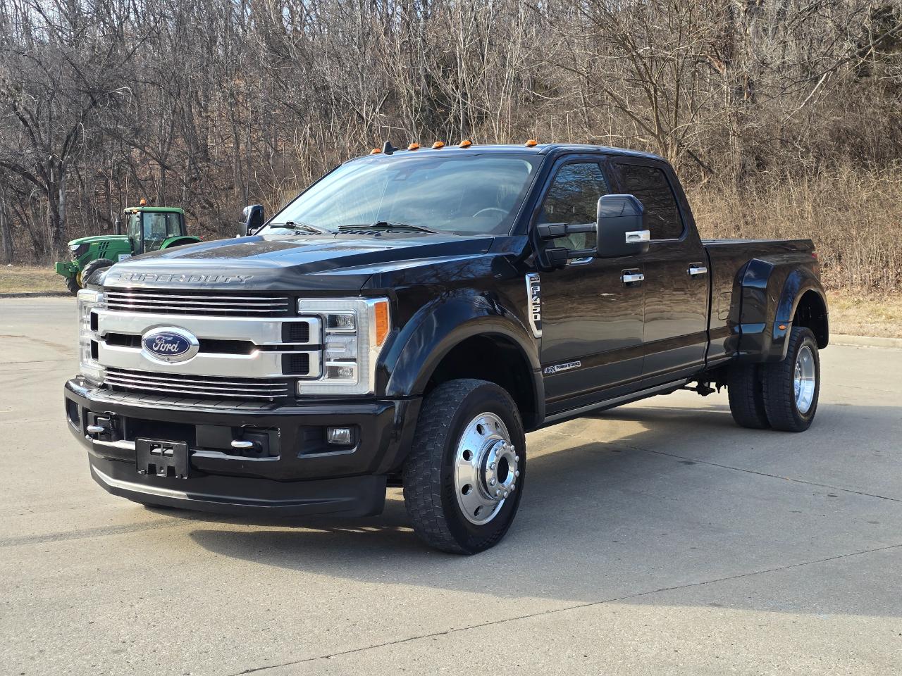 Ford F-450 SD Lariat Crew Cab DRW 4WD 2019