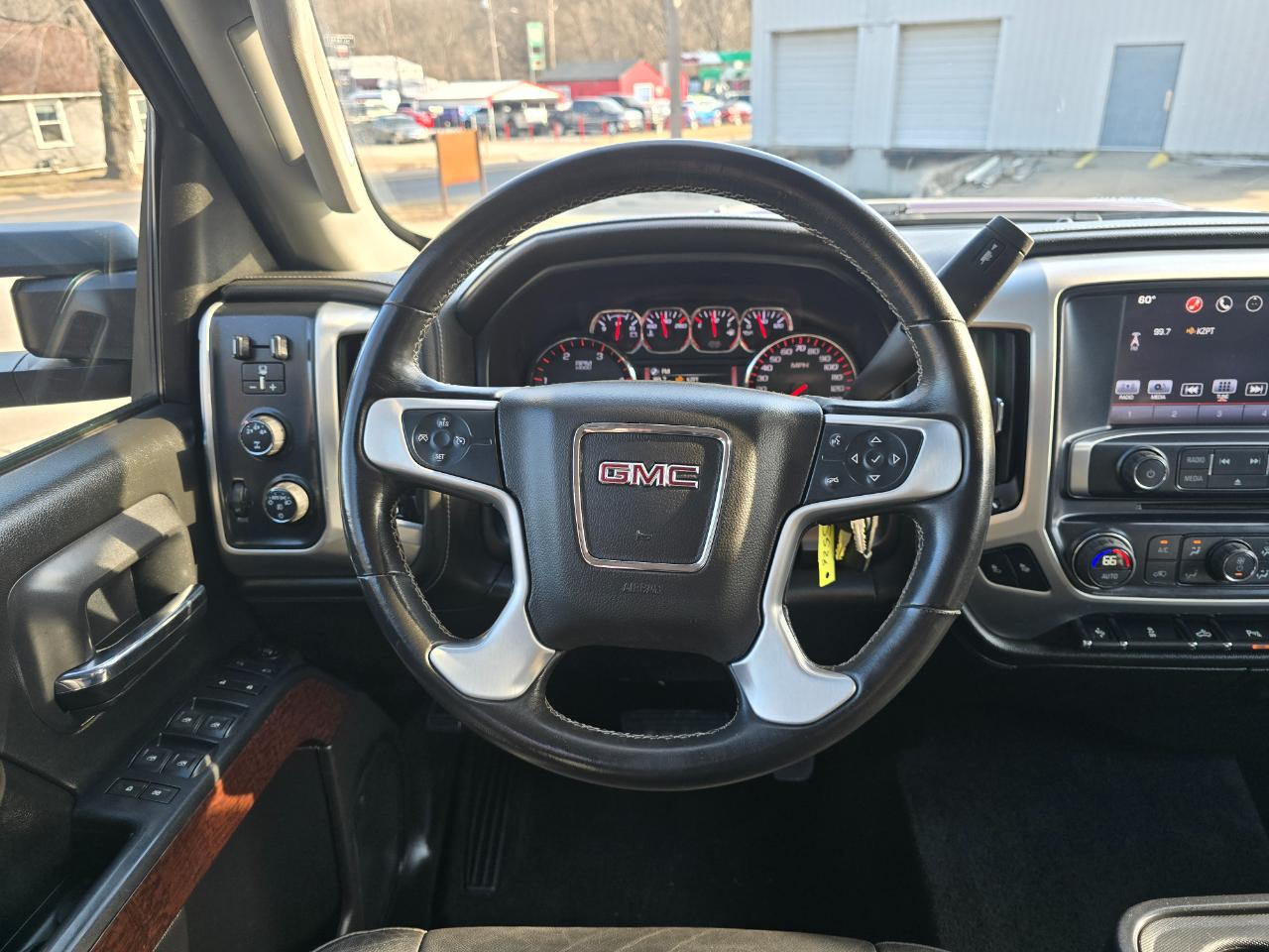 GMC Sierra 2500HD SLE Crew Cab 4WD 2016