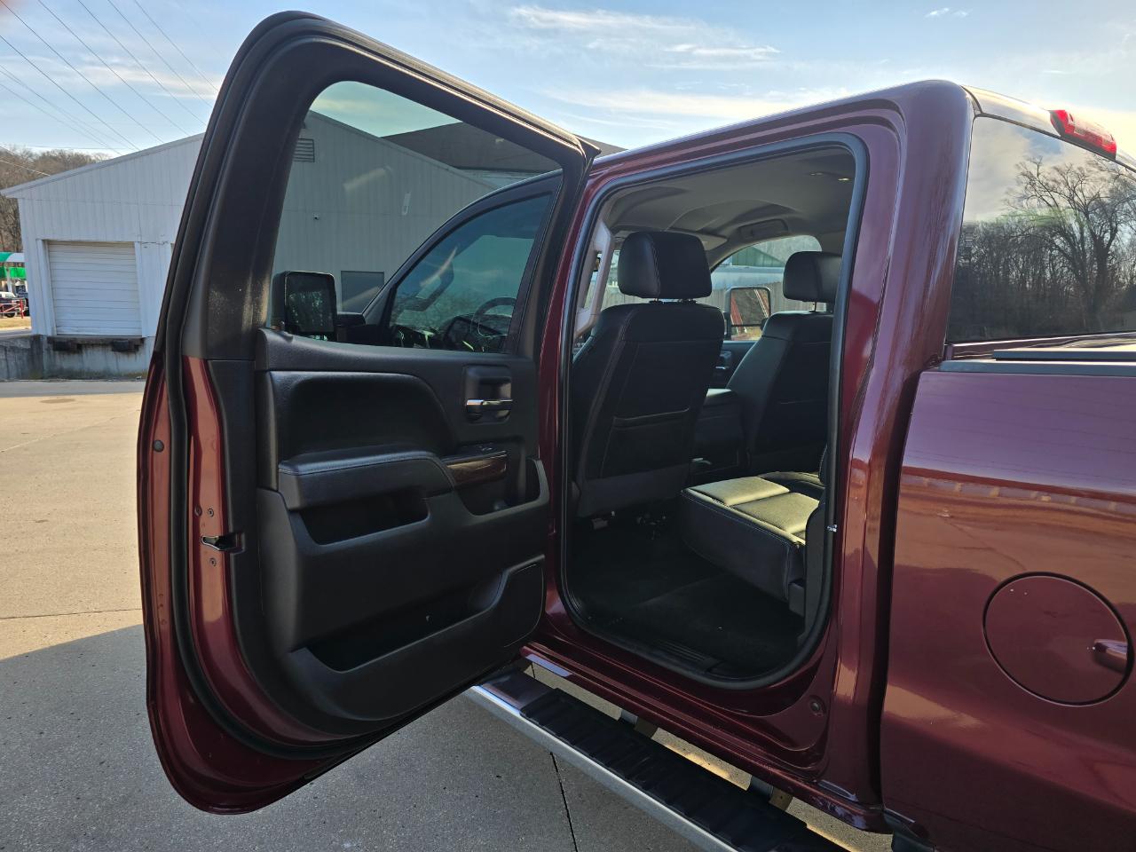 GMC Sierra 2500HD SLE Crew Cab 4WD 2016