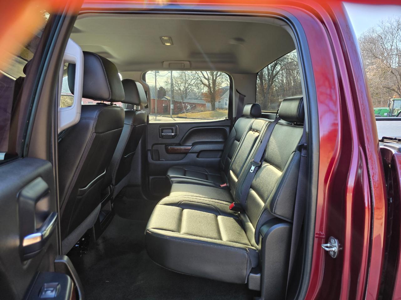 GMC Sierra 2500HD SLE Crew Cab 4WD 2016