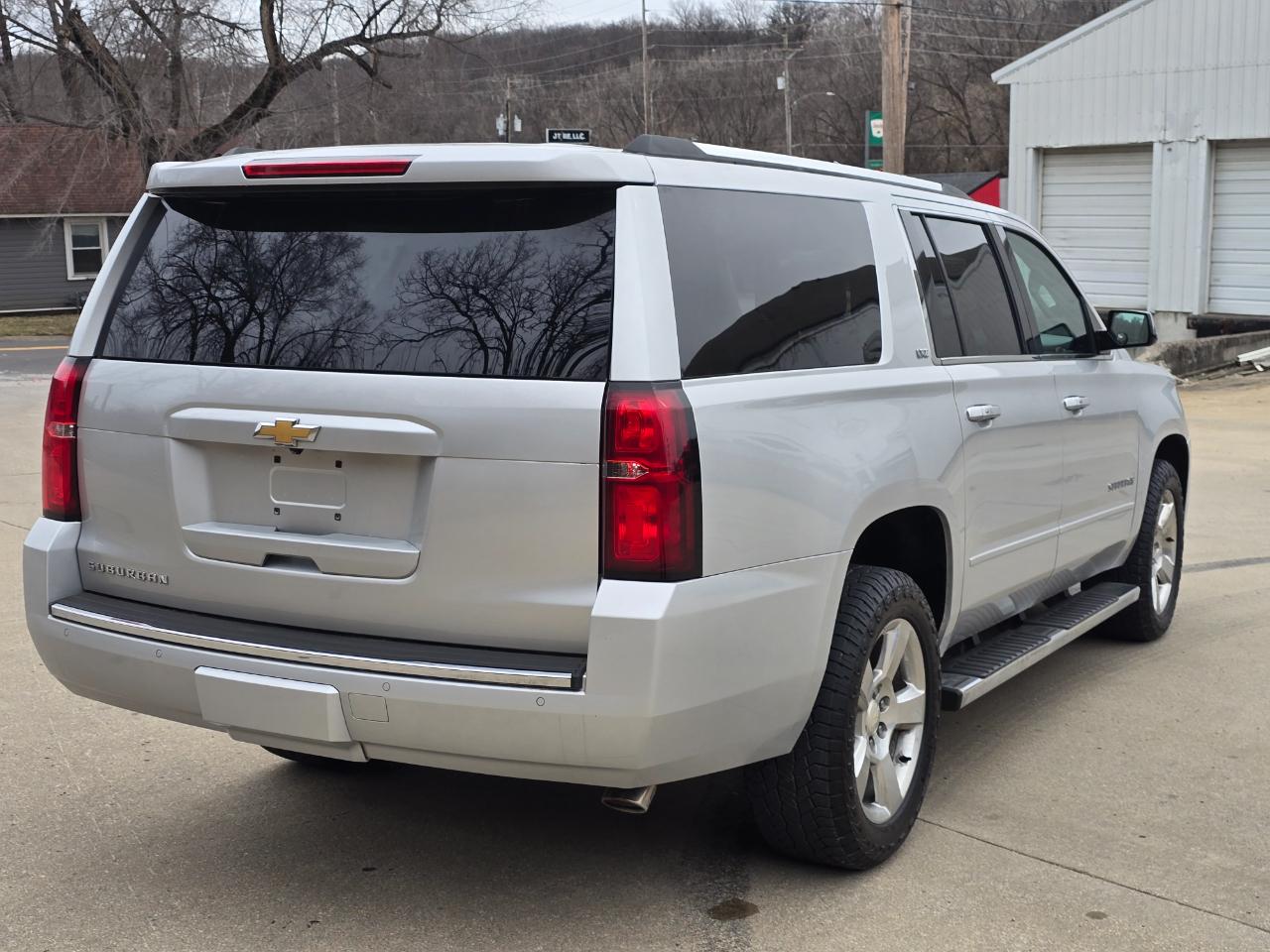 Chevrolet Suburban LTZ 1500 4WD 2015
