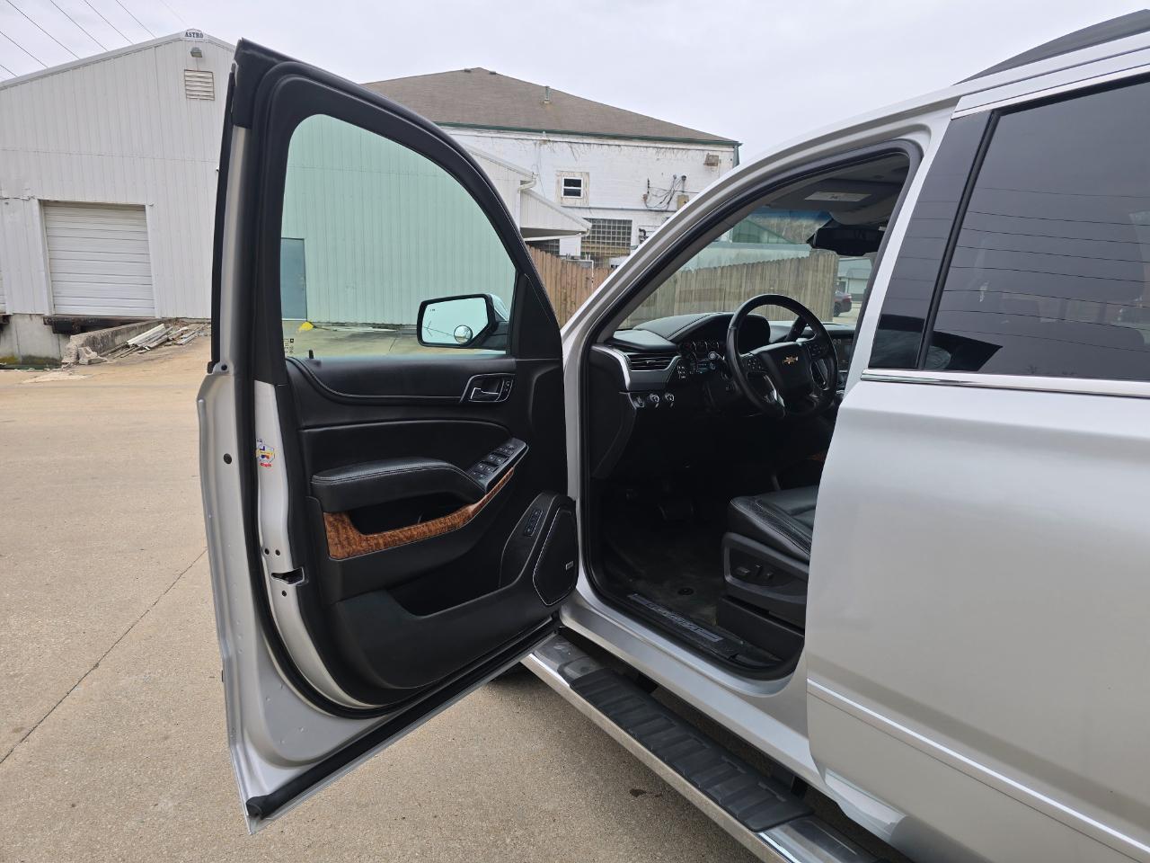 Chevrolet Suburban LTZ 1500 4WD 2015