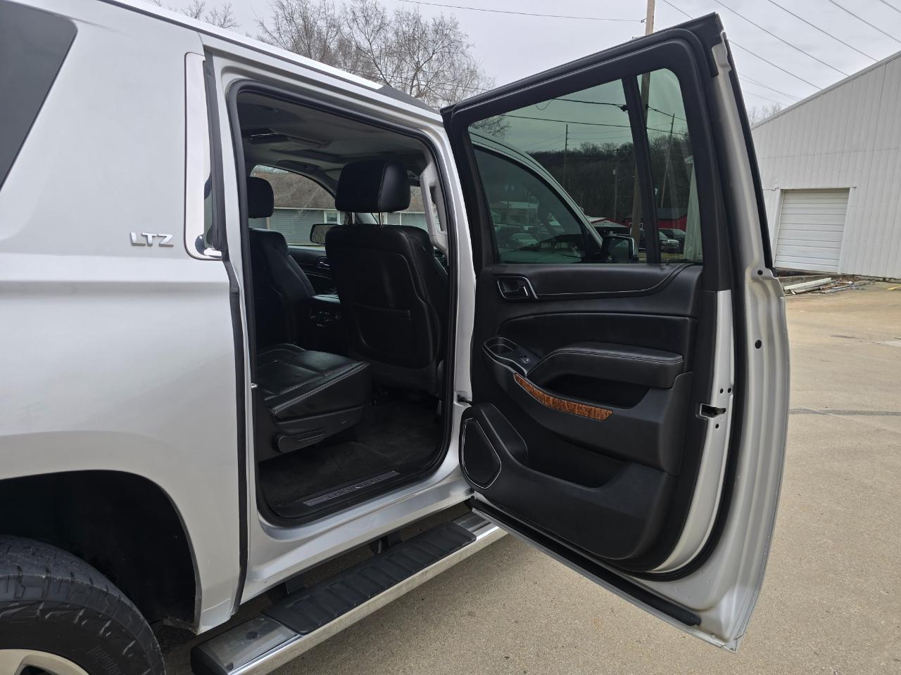 Chevrolet Suburban LTZ 1500 4WD 2015