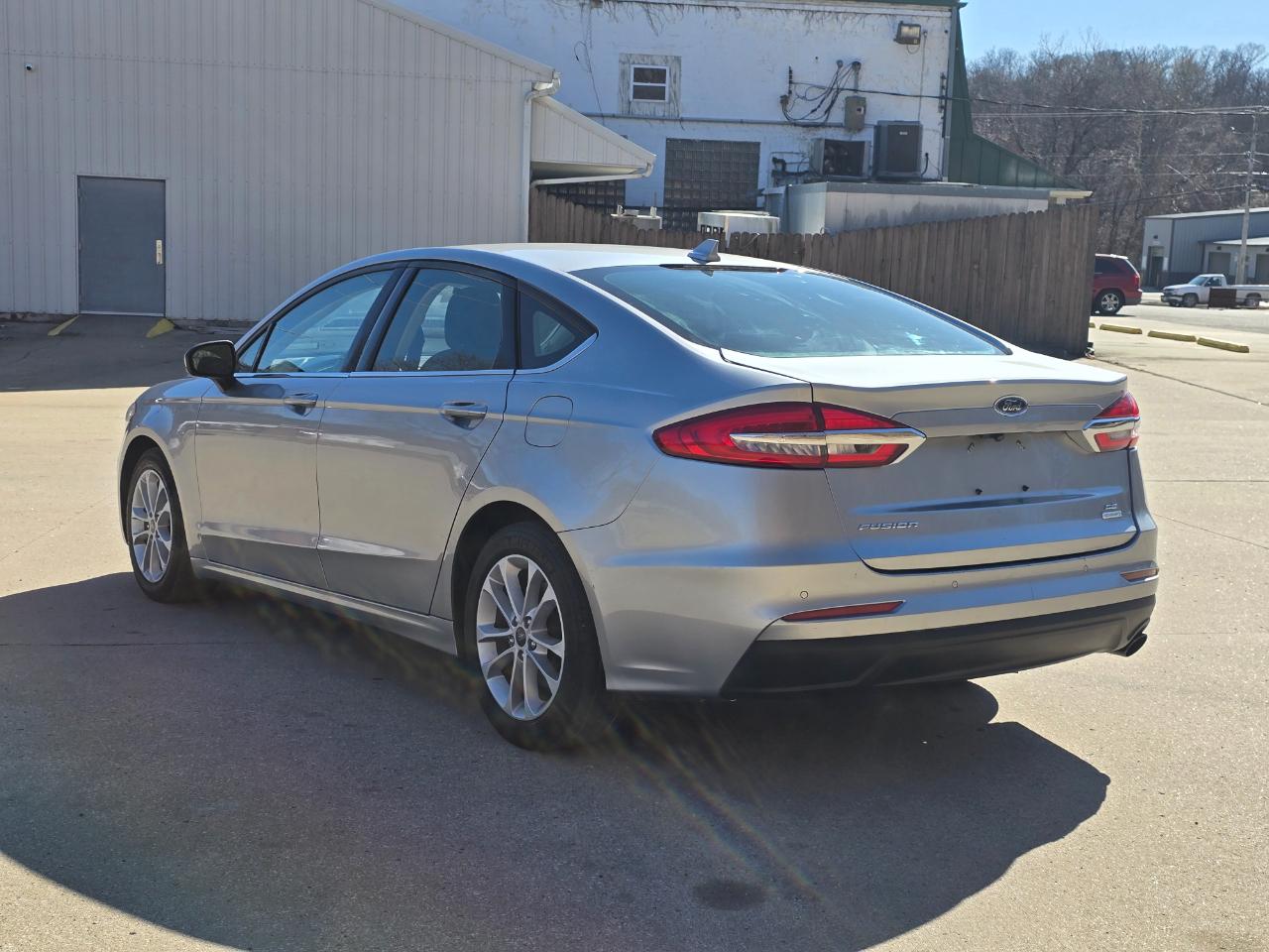 Ford Fusion SE 2020