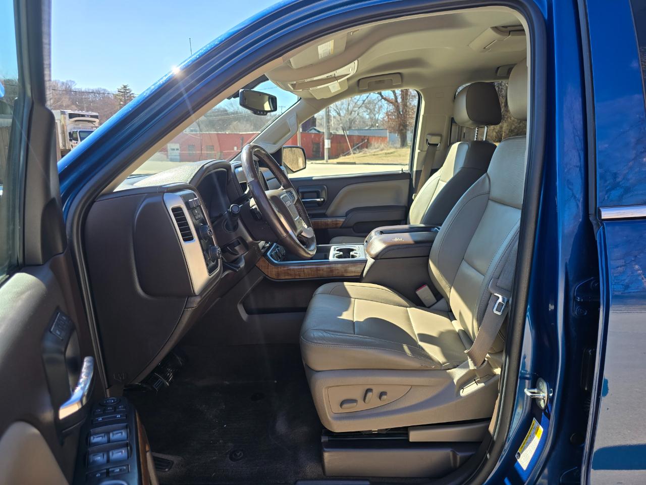 GMC Sierra 1500 SLT Crew Cab Short Box 4WD 2015