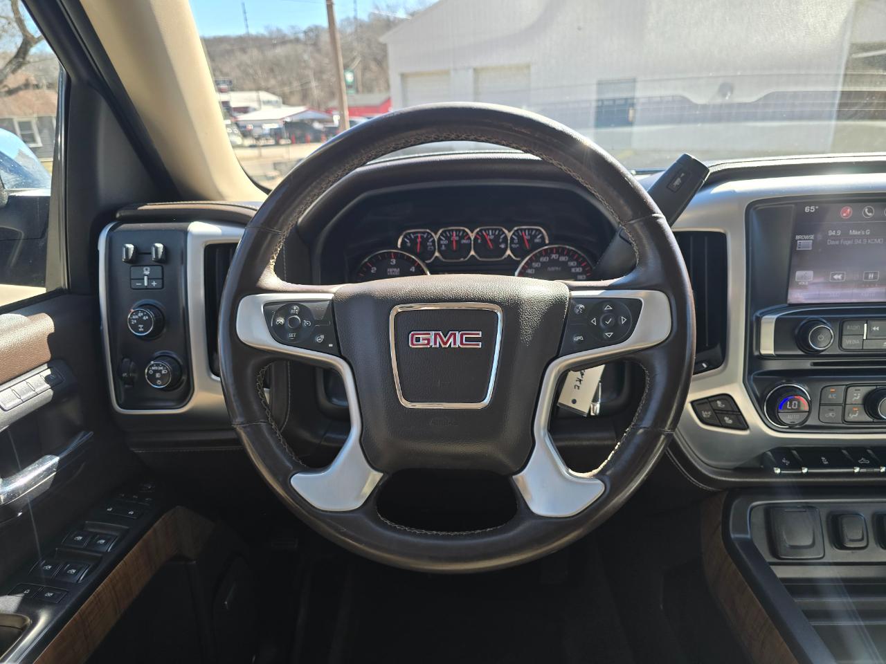 GMC Sierra 1500 SLT Crew Cab Short Box 4WD 2015