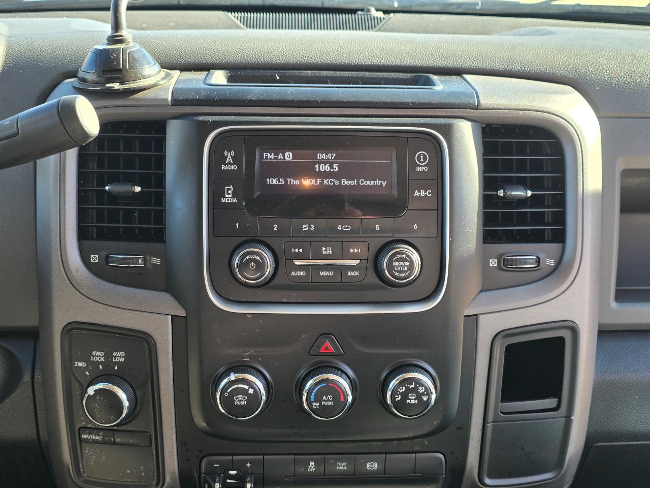 RAM 3500 Regular Cab 4WD DRW 2013