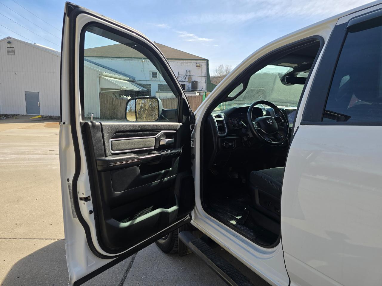RAM 2500 Big Horn Crew Cab 4WD 2019