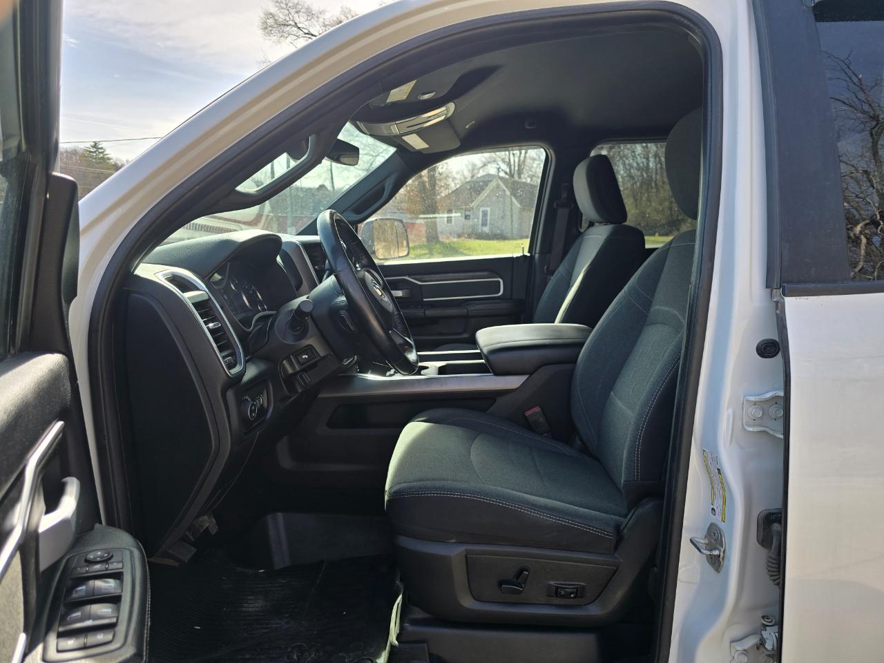 RAM 2500 Big Horn Crew Cab 4WD 2019