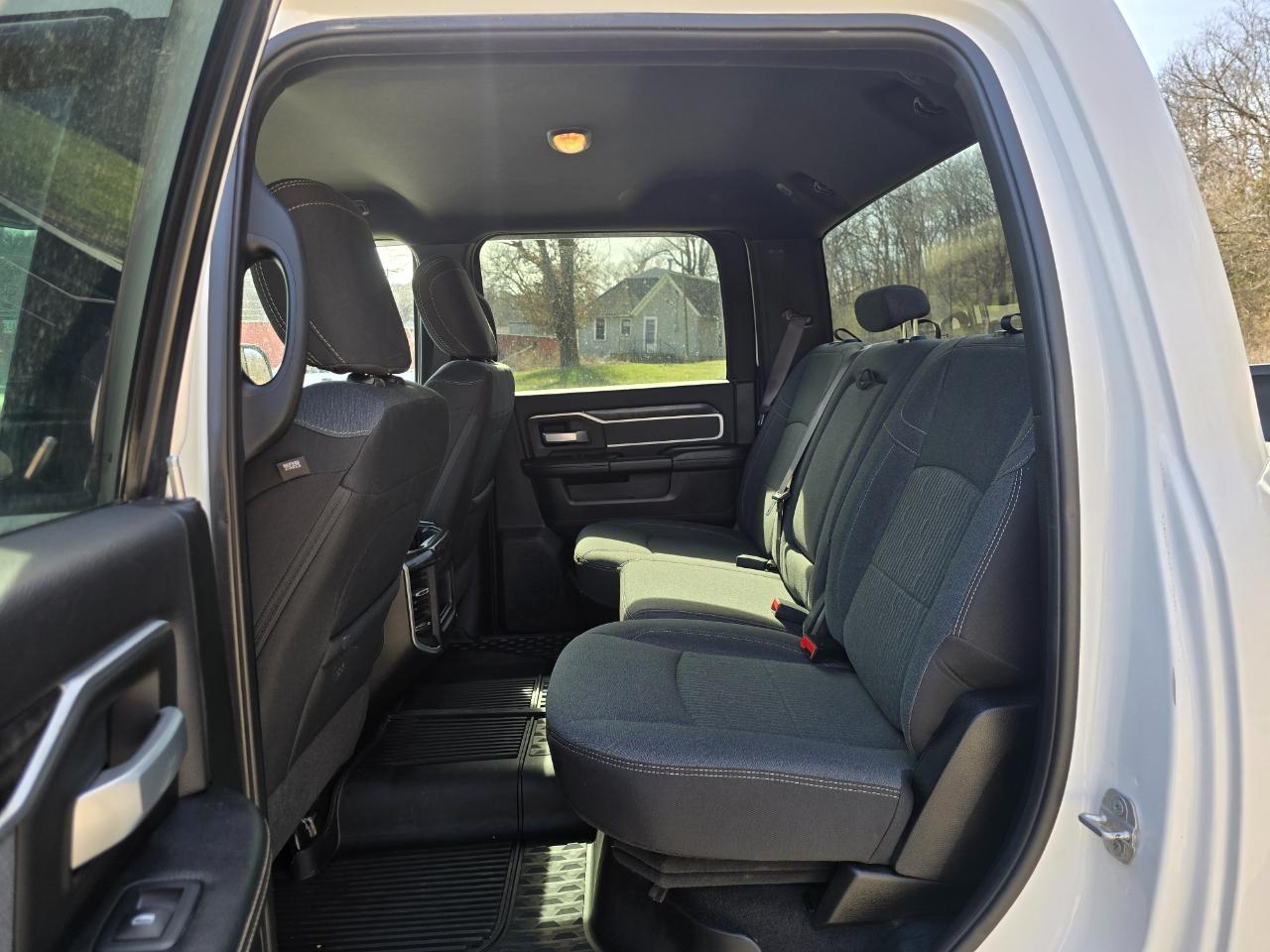 RAM 2500 Big Horn Crew Cab 4WD 2019