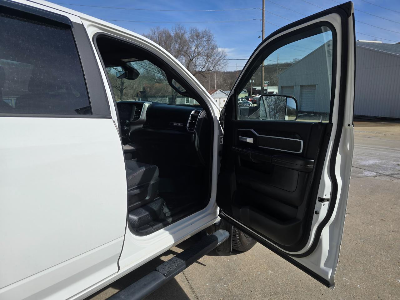 RAM 2500 Big Horn Crew Cab 4WD 2019