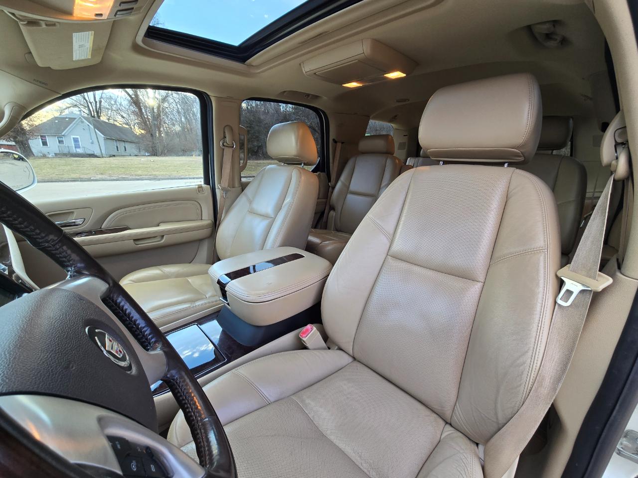 Cadillac Escalade AWD 2009