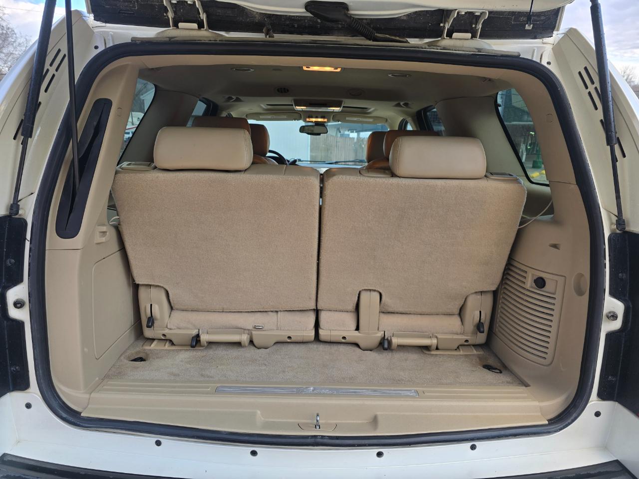 Cadillac Escalade AWD 2009