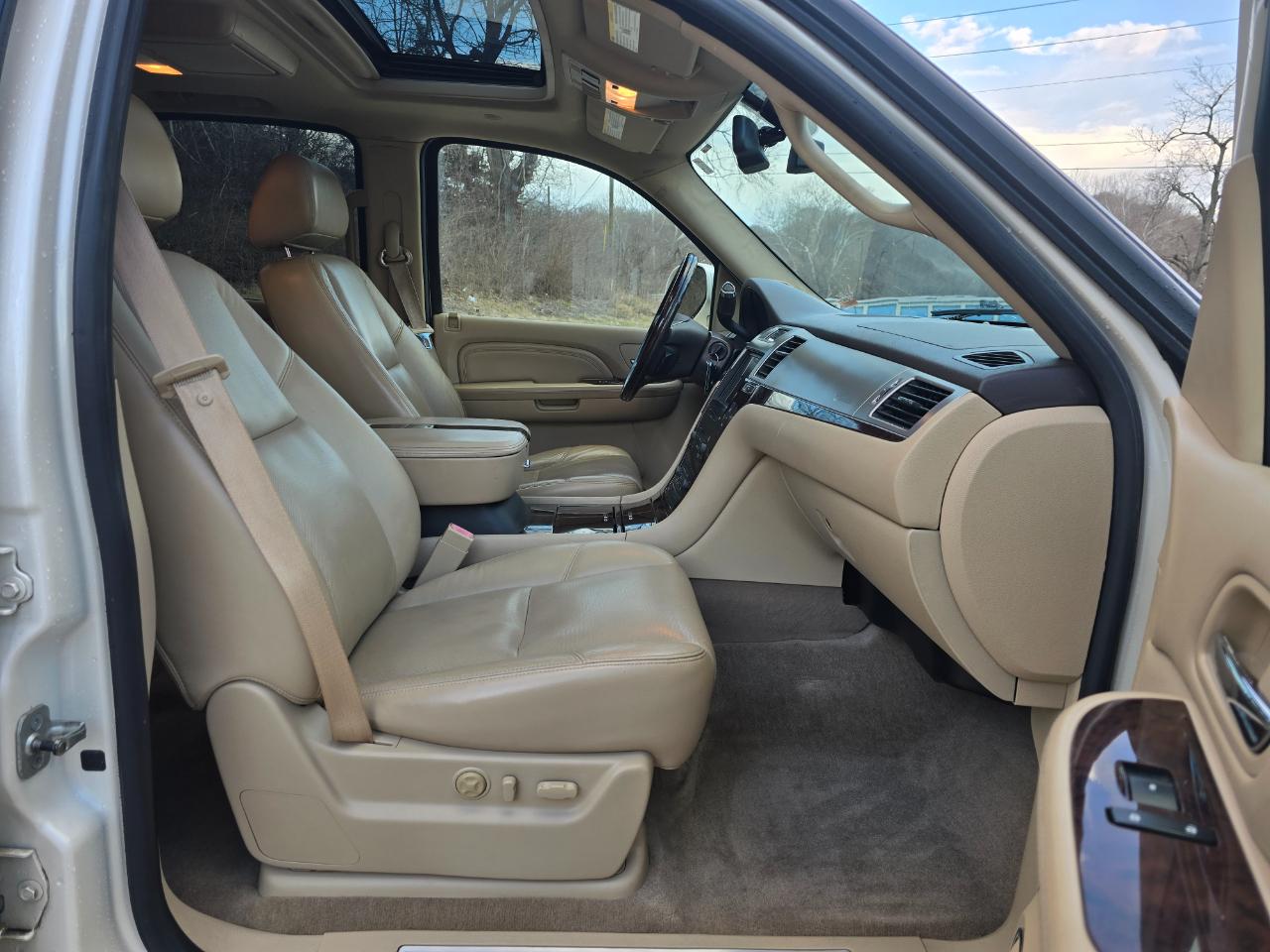 Cadillac Escalade AWD 2009