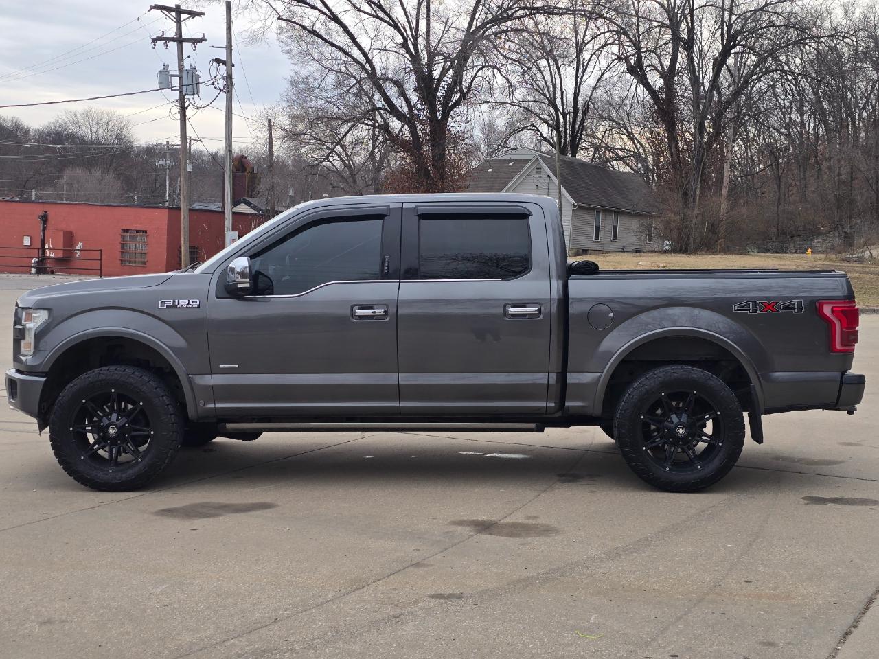Ford F-150 Platinum 4WD SuperCrew 5.5' Box 2015