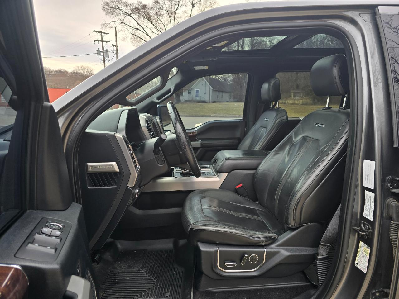 Ford F-150 Platinum 4WD SuperCrew 5.5' Box 2015