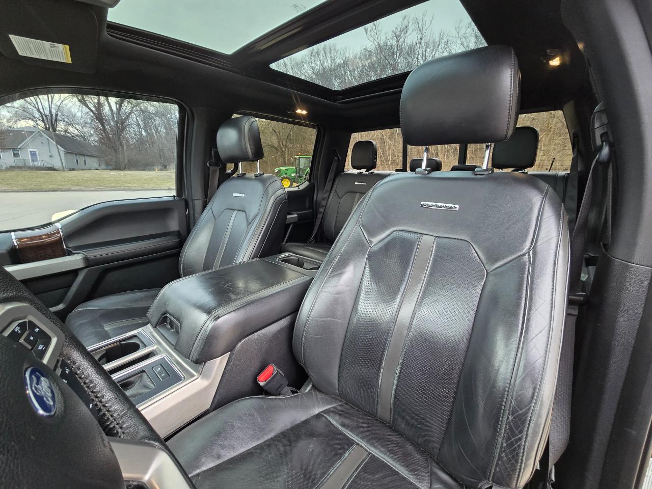 Ford F-150 Platinum 4WD SuperCrew 5.5' Box 2015