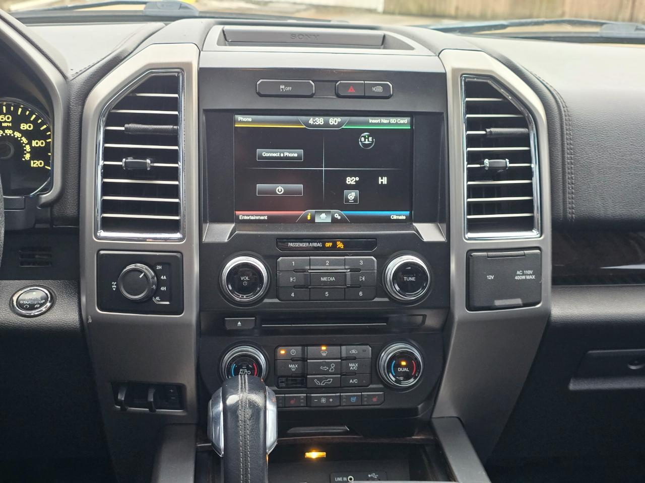 Ford F-150 Platinum 4WD SuperCrew 5.5' Box 2015