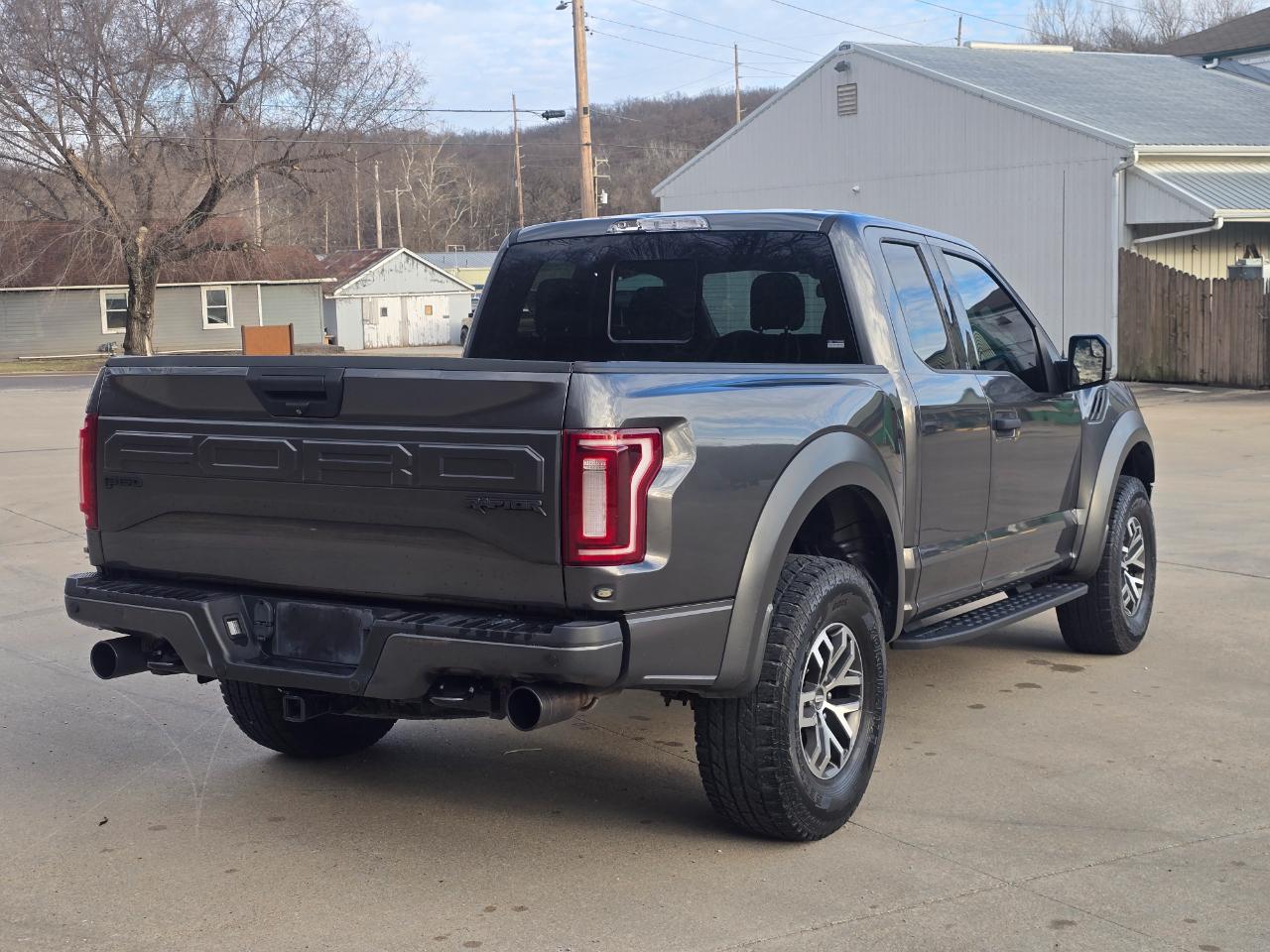 Ford F-150 Raptor SuperCab 4WD 2018