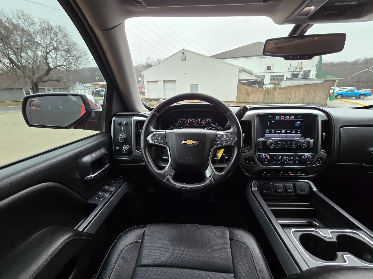 Chevrolet Silverado 1500 LTZ Crew Cab 4WD 2017