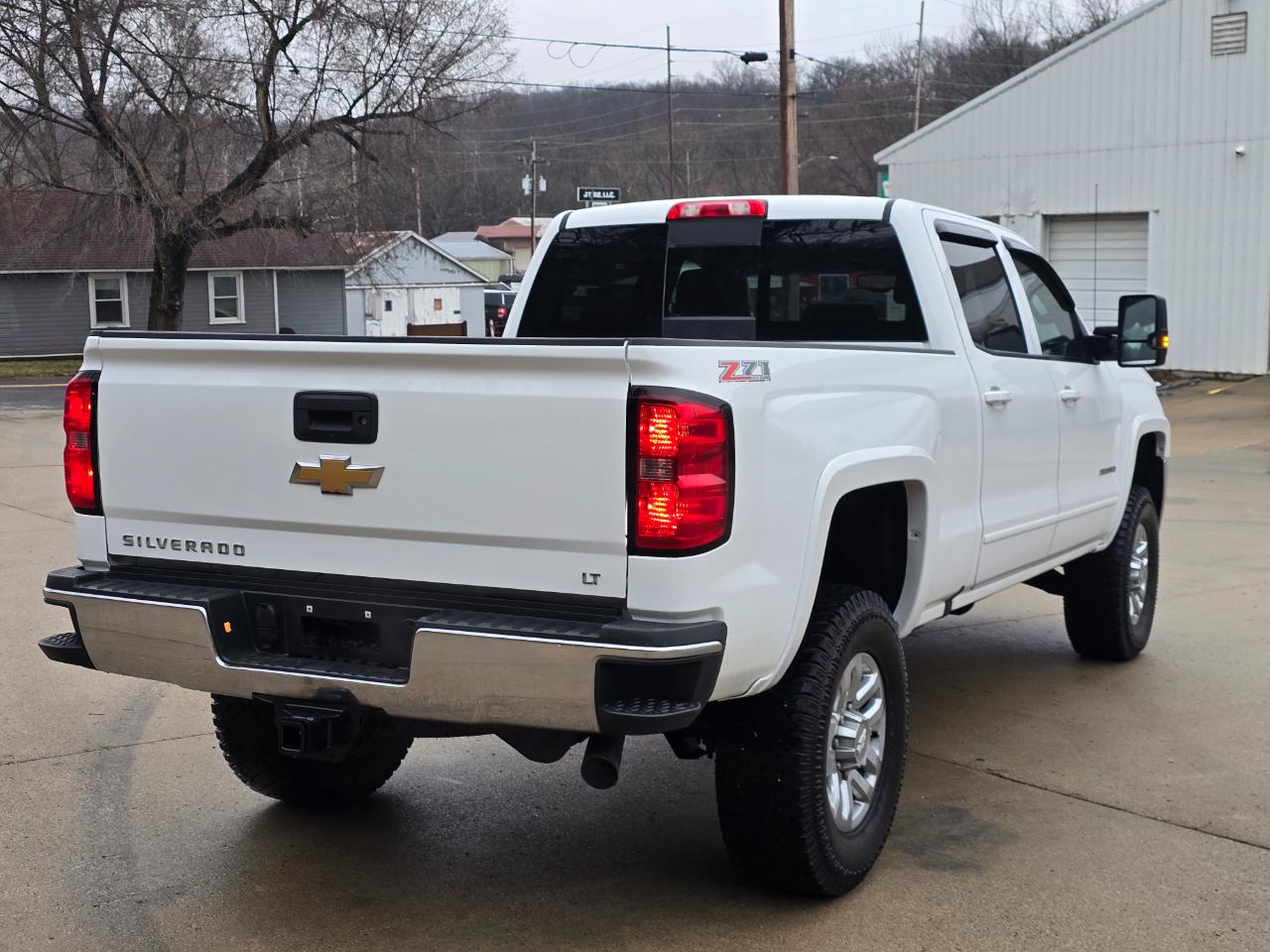 Chevrolet Silverado 2500HD LT Crew Cab 4WD 2017