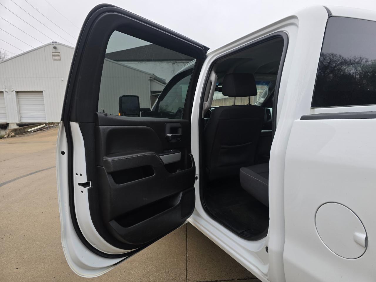 Chevrolet Silverado 2500HD LT Crew Cab 4WD 2017