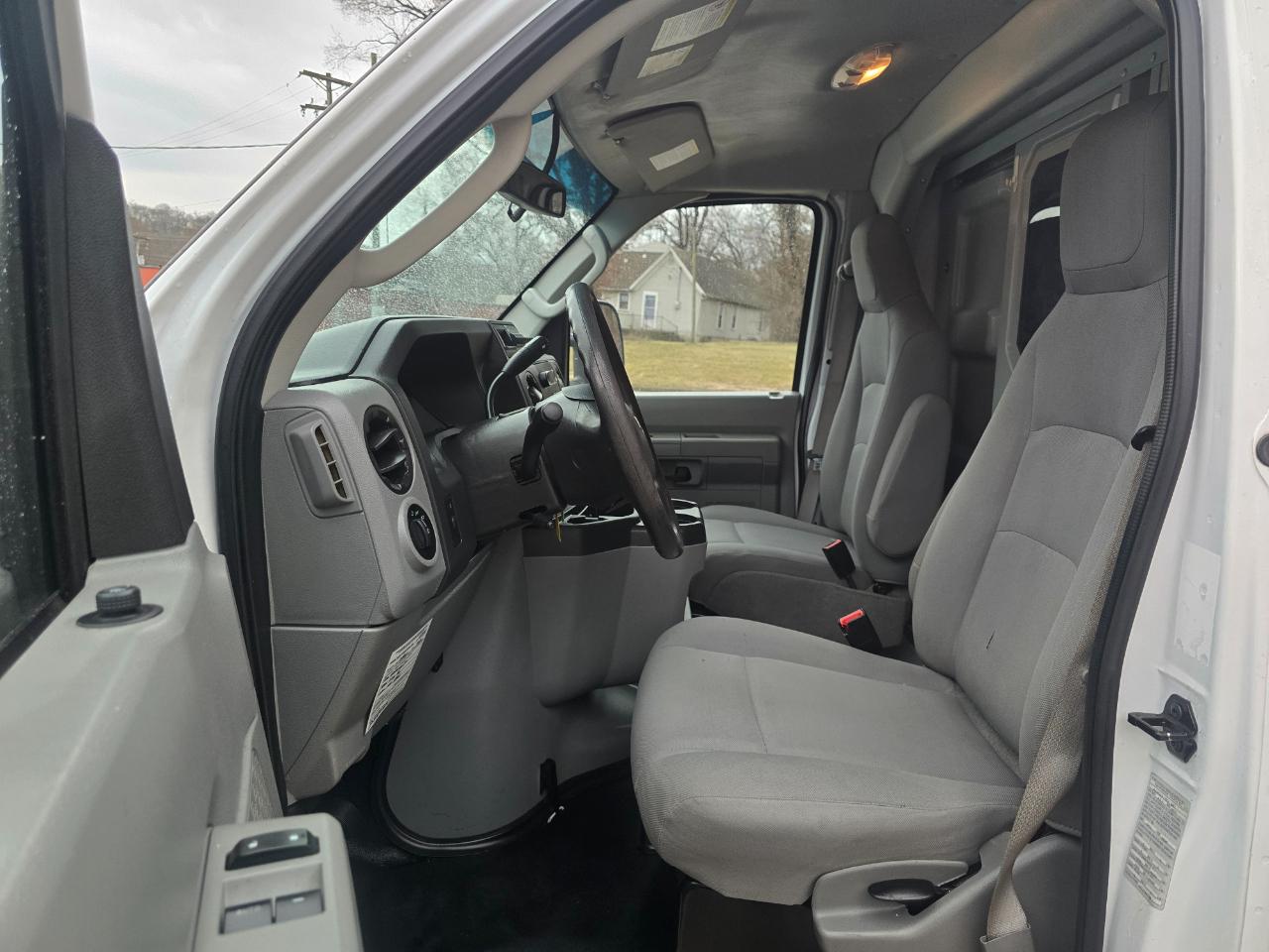 Ford Econoline E350 2019