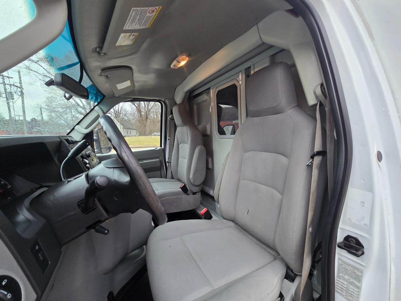 Ford Econoline E350 2019