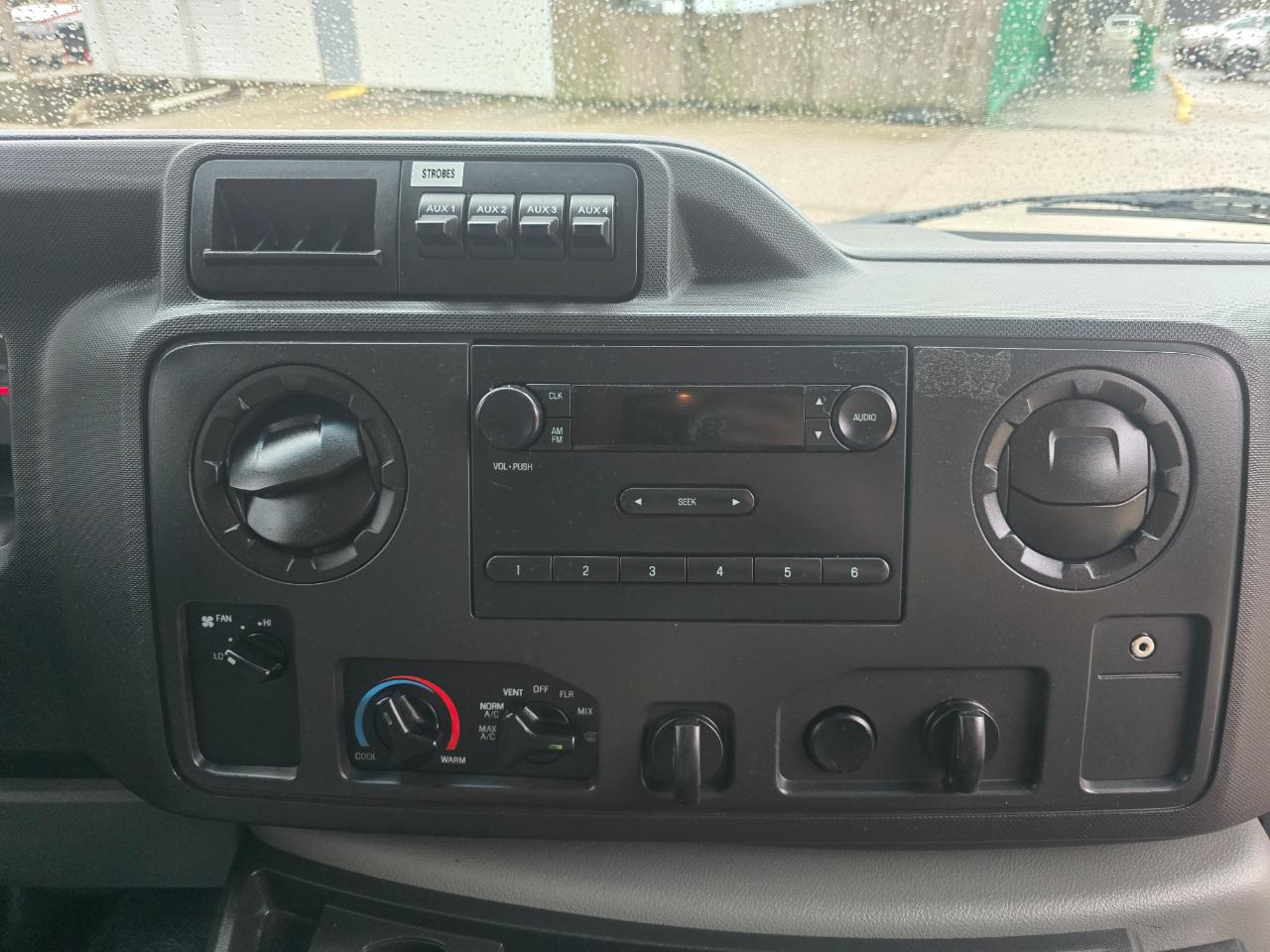 Ford Econoline E350 2019