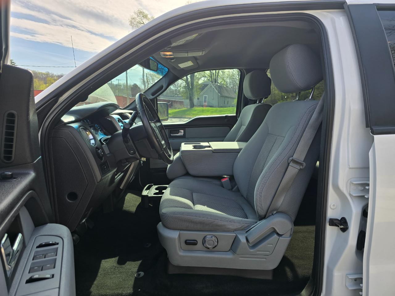 Ford F-150 XLT SuperCrew 6.5-ft. Bed 4WD 2012