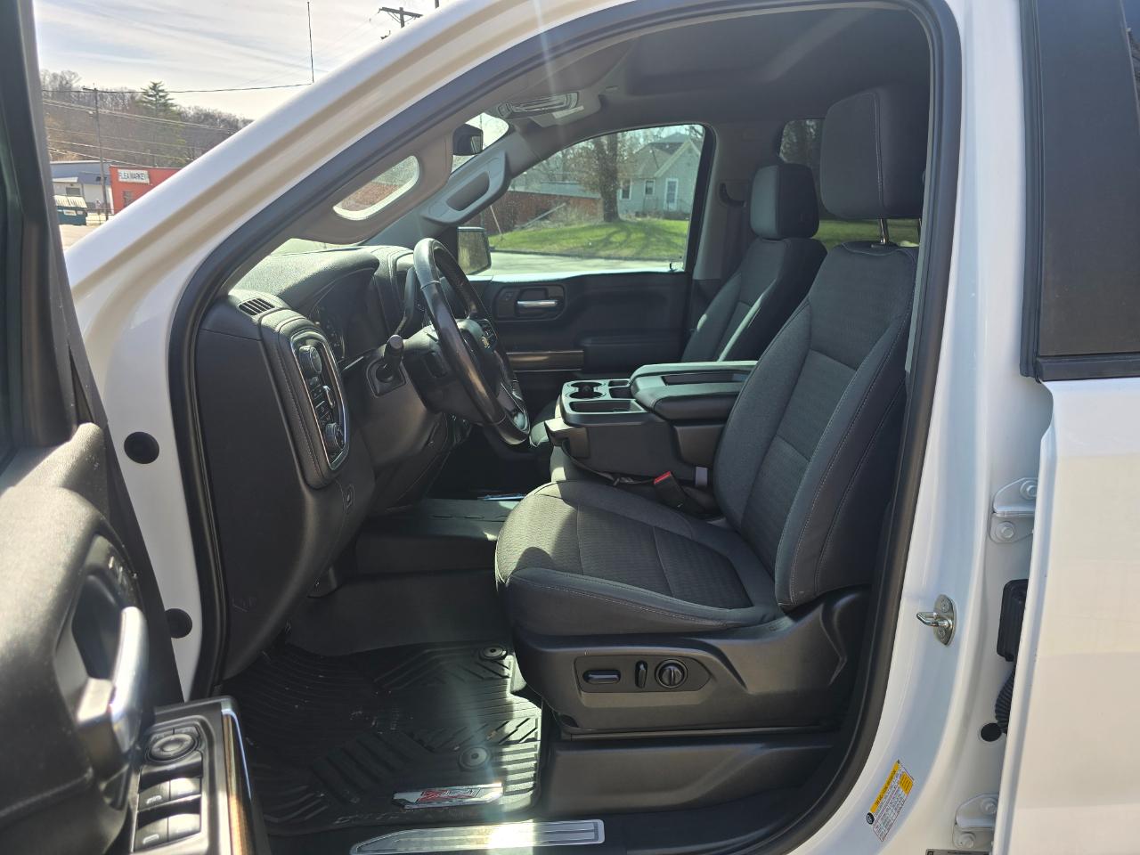 Chevrolet Silverado 1500 LT Z71 Crew Cab 4WD 2020