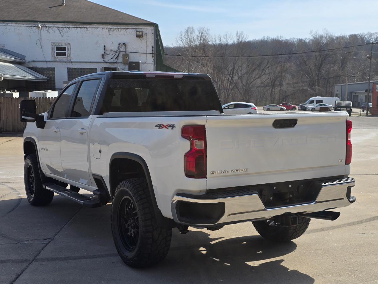 Chevrolet Silverado 2500HD LT Crew Cab Short Box 4WD 2023